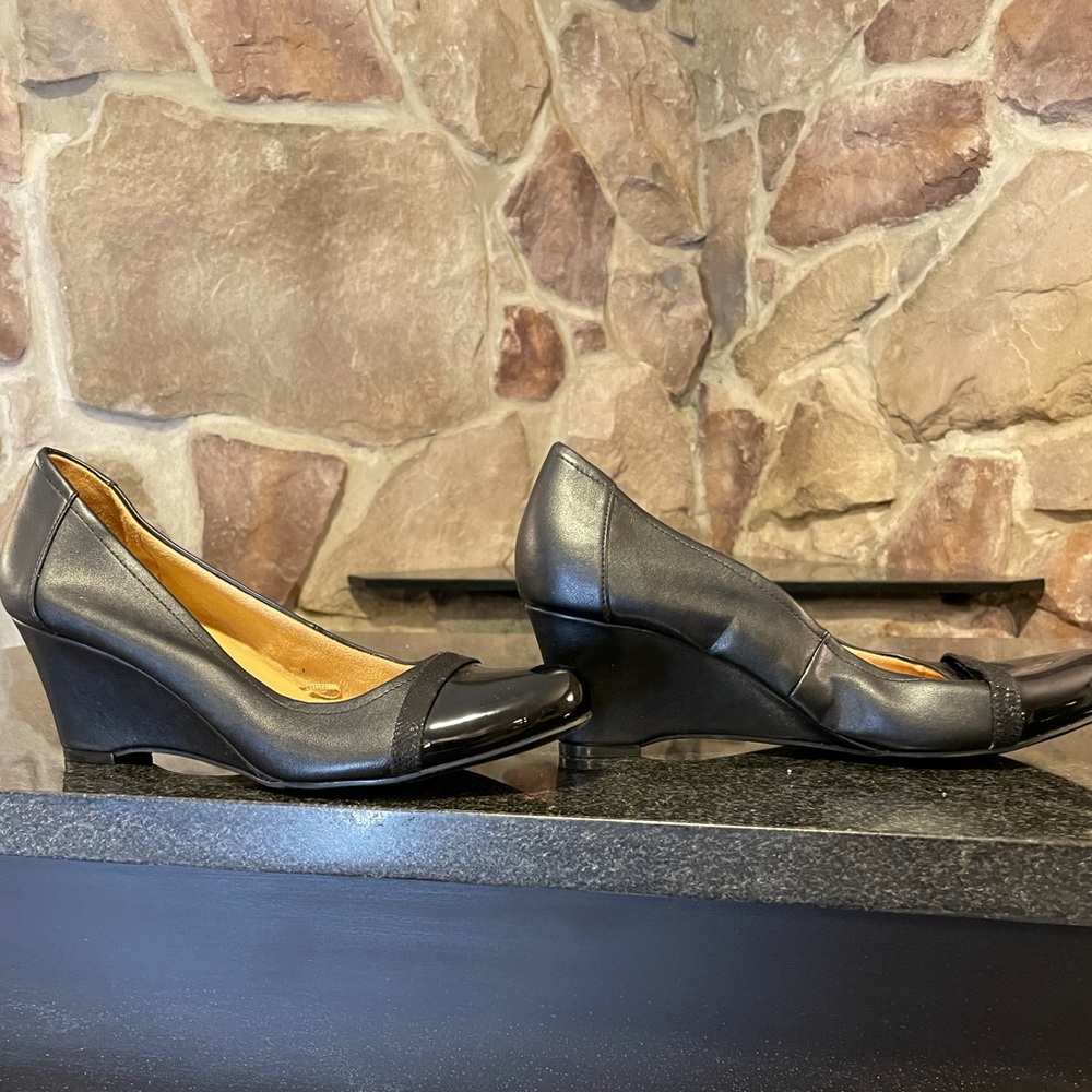 Bumper Leather Tie Up Bootie Size 9 - image 4